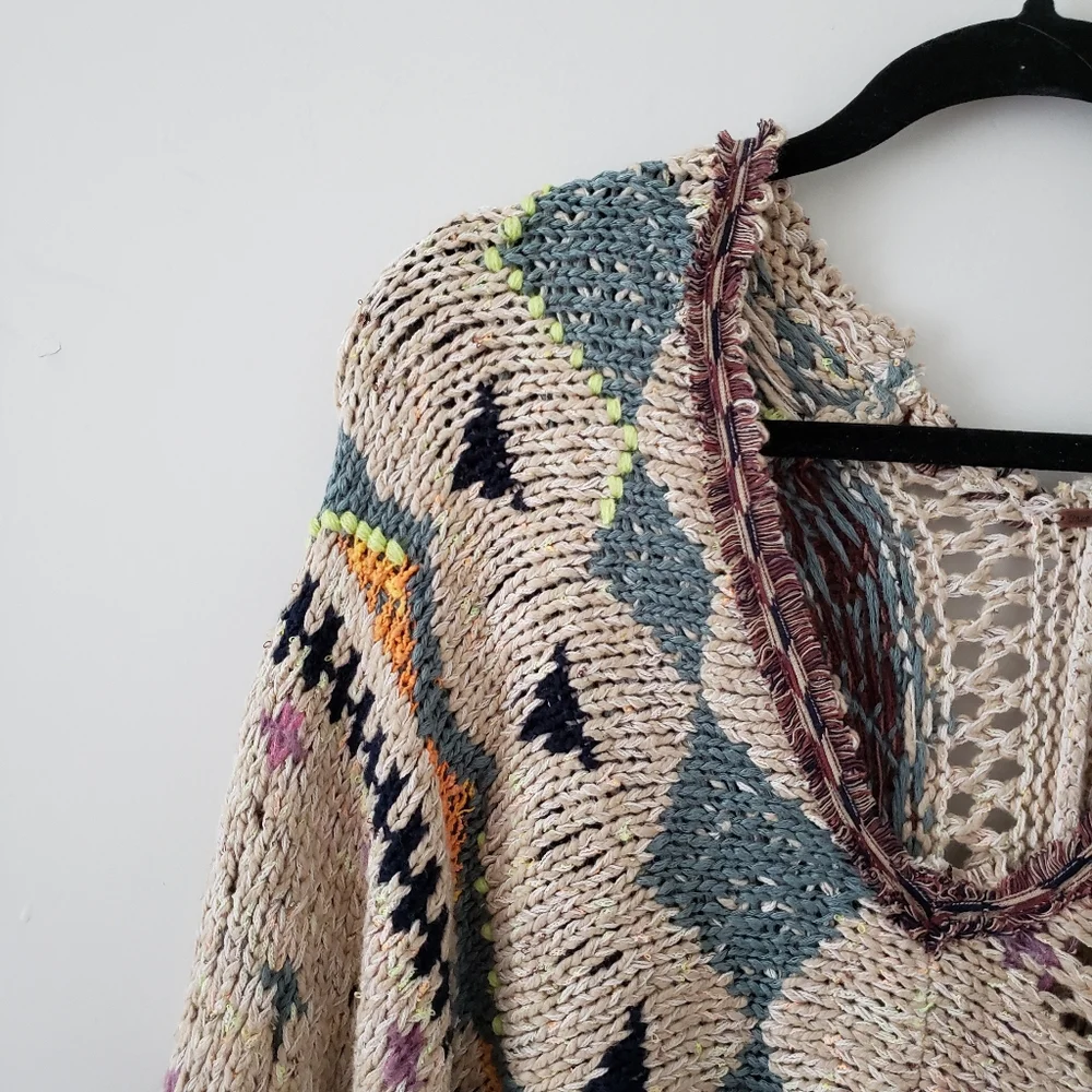 Free People Hidden Gem Lightweight Poncho Top - Picture 11 of 12